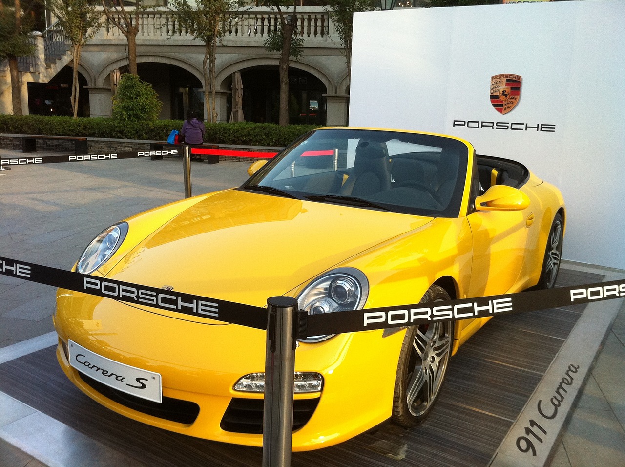 2024新澳门正版免费资本车,何婧的职业规划：如何制定合理的目标与步骤