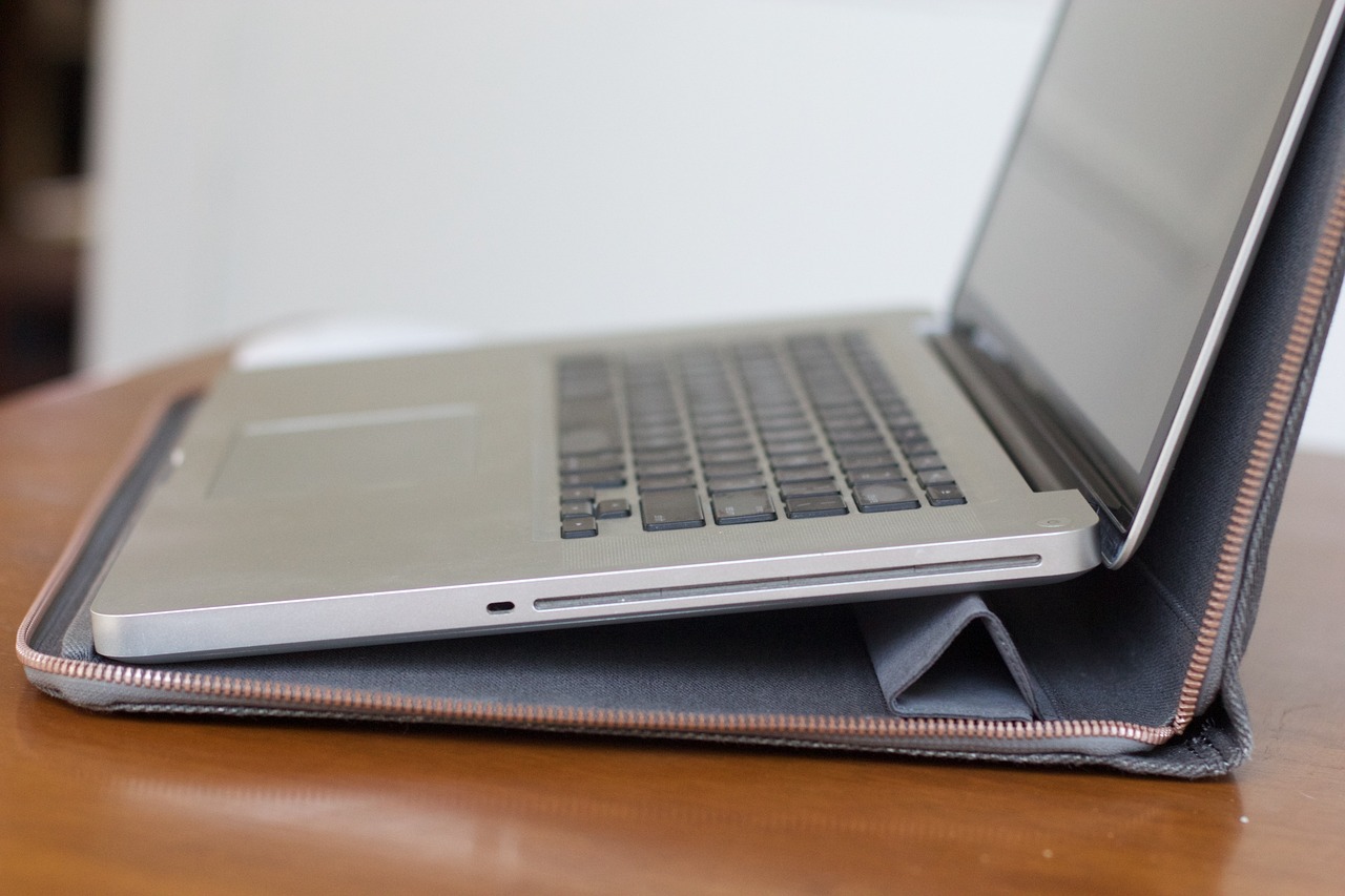 最新款MacBook Pro（MBP）评测，设计与性能的革命性突破